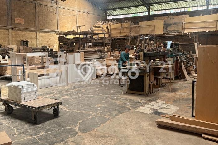 Gudang Dijual di Prime Area Tangerang Luas 10000m2 Gudang Dijual di Prime Area Tangerang Luas 10000m2