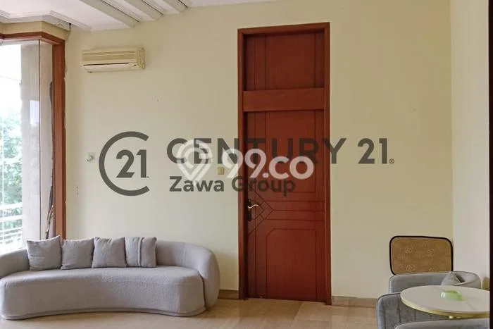 Hunian Ideal dengan LT 1650m2 & LB 1200m2 Disewakan di Pluit Hunian Ideal dengan LT 1650m2 & LB 1200m2 Disewakan di Pluit