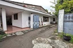 Rumah Minimalis Dijual di Palmerah 5 Kamar dengan LT 1203m2 Rumah Minimalis Dijual di Palmerah 5 Kamar dengan LT 1203m2