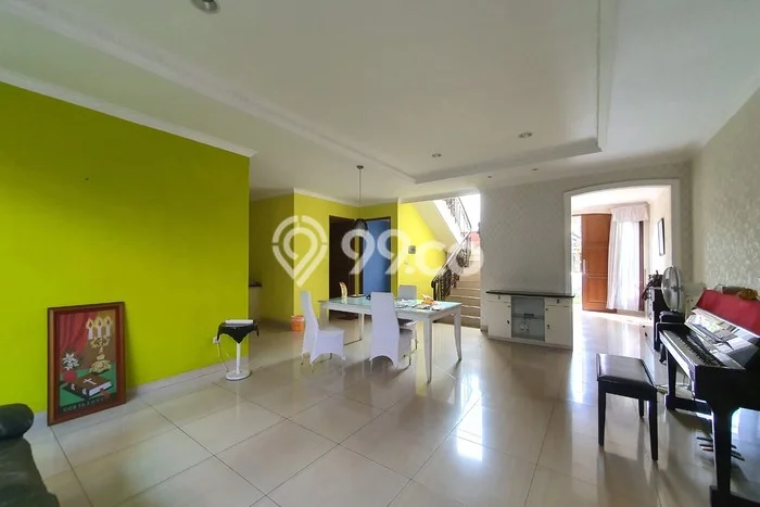 Ready to Use! Luxury House LT 144m2 Desain Modern di Lippo Karawaci Ready to Use! Luxury House LT 144m2 Desain Modern di Lippo Karawaci
