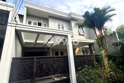 For Sale Rumah Elit Exclusive di Ciputat, Tangerang Selatan For Sale Rumah Elit Exclusive di Ciputat, Tangerang Selatan