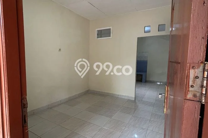 Disewakan! Rumah 2 Kamar Tidur &
1 Kamar Mandi di Bojong Sari, Depok Disewakan! Rumah 2 Kamar Tidur &
1 Kamar Mandi di Bojong Sari, Depok