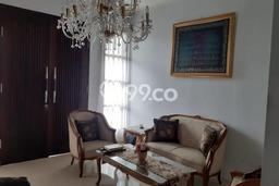 PROMO SPESIAL! Rumah Untuk Investasi di Cibeunying, LT 200m2m² Bangunan 270m2m² PROMO SPESIAL! Rumah Untuk Investasi di Cibeunying, LT 200m2m² Bangunan 270m2m²