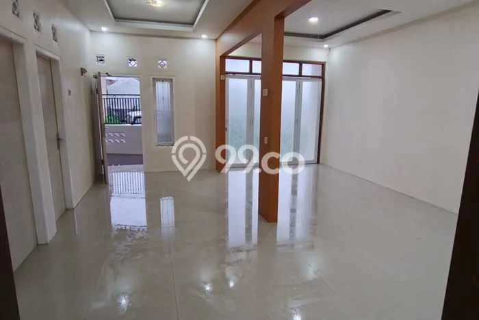 For Sale Rumah 4 Kamar Lokasi Strategis Bagus dan Strategis di Parongpong For Sale Rumah 4 Kamar Lokasi Strategis Bagus dan Strategis di Parongpong