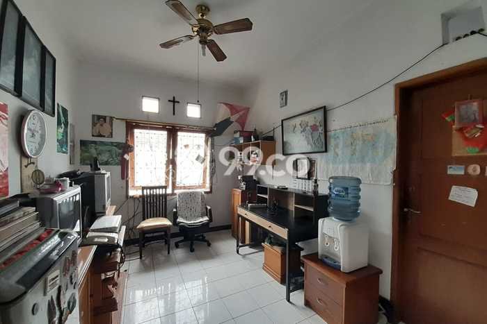 Rumah Eksklusif Dijual LT 200m2 di Cimahi Utara, Cimahi Rumah Eksklusif Dijual LT 200m2 di Cimahi Utara, Cimahi