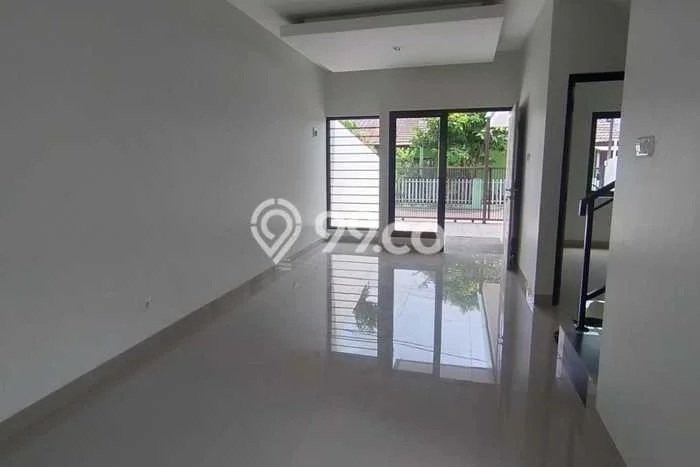 Unit Ruko Dijual di Bandung LT 107m2 & LB 97m2 Unit Ruko Dijual di Bandung LT 107m2 & LB 97m2