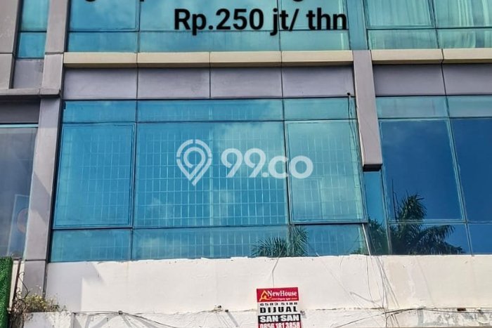 Ruko Dijual di Jakarta Utara LT 75m2 & LB 300m2 Lokasi Terbaik! Ruko Dijual di Jakarta Utara LT 75m2 & LB 300m2 Lokasi Terbaik!