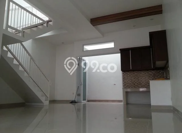 Dijual Rumah Eksklusif 4 KT di Gading Serpong, Tangerang Dijual Rumah Eksklusif 4 KT di Gading Serpong, Tangerang