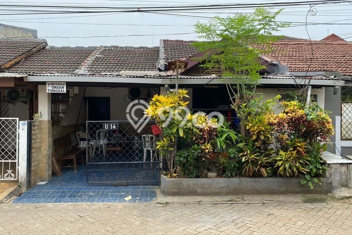 For Sale Rumah 3 Kamar Lokasi Ideal Nyaman dan Strategis di Ciledug For Sale Rumah 3 Kamar Lokasi Ideal Nyaman dan Strategis di Ciledug