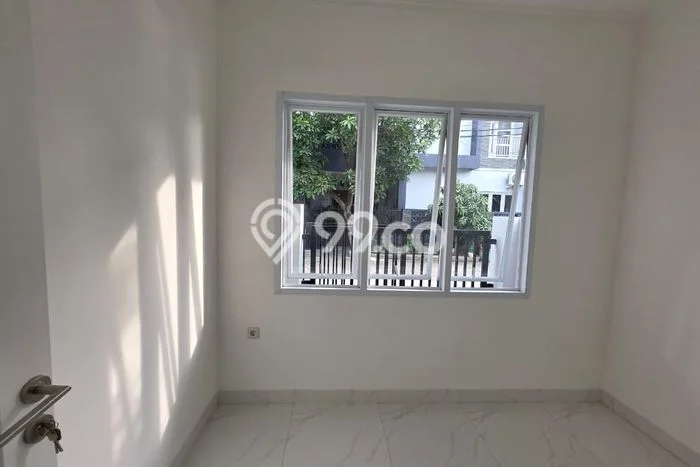 Dijual Rumah 2 Kamar Lokasi Ideal Bagus dan Strategis di Pagedangan Dijual Rumah 2 Kamar Lokasi Ideal Bagus dan Strategis di Pagedangan