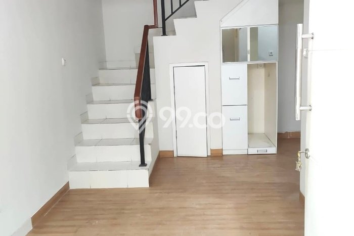For Sale Hunian Rumah Terawat 1 KT di Gading Serpong, Tangerang For Sale Hunian Rumah Terawat 1 KT di Gading Serpong, Tangerang