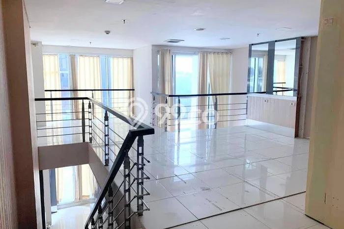 Unit Kantor Disewakan di Alam Sutera di Area Ramai & Strategis Unit Kantor Disewakan di Alam Sutera di Area Ramai & Strategis