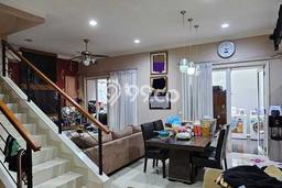 Jual Rumah Mewah Elegan Dengan View Cantik di Gading Serpong, Tangerang Jual Rumah Mewah Elegan Dengan View Cantik di Gading Serpong, Tangerang