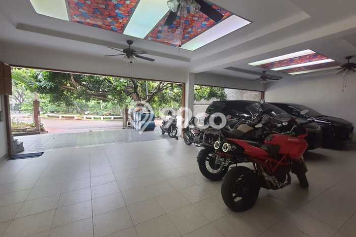 Dijual Rumah Mewah Exclusive di Kelapa Gading, Jakarta Utara Dijual Rumah Mewah Exclusive di Kelapa Gading, Jakarta Utara