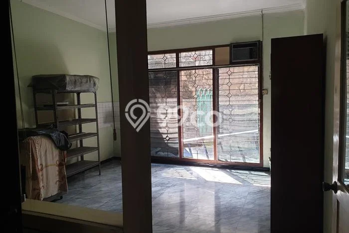 Rumah Kontrakan Surabaya LT 624m2 LB 492m2 Area Darmo permai Rumah Kontrakan Surabaya LT 624m2 LB 492m2 Area Darmo permai