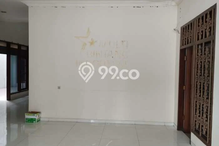 Sewa Rumah Murah di Dharma Husada Surabaya Punya 5 KT Sewa Rumah Murah di Dharma Husada Surabaya Punya 5 KT