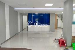 Ruko Disewakan Kawasan , Luas 570m2m², Lokasi Premium, Siap Usaha Ruko Disewakan Kawasan , Luas 570m2m², Lokasi Premium, Siap Usaha