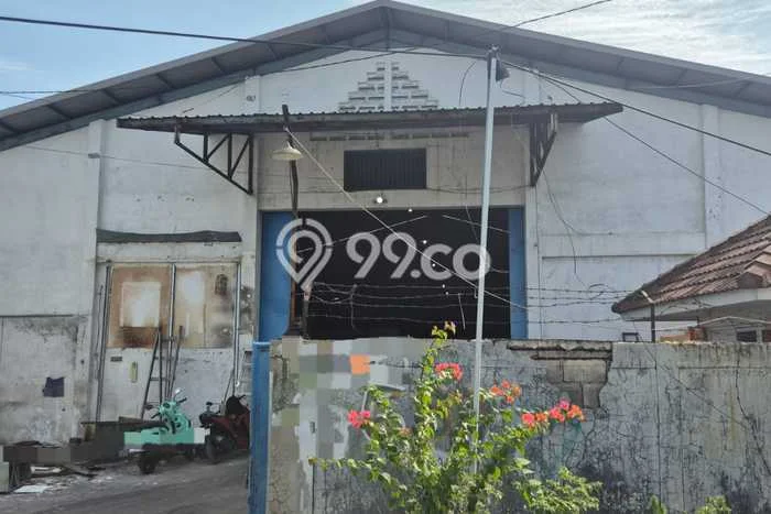 Disewakan Gudang di Pusat Kota Surabaya Ramai Strategis Disewakan Gudang di Pusat Kota Surabaya Ramai Strategis