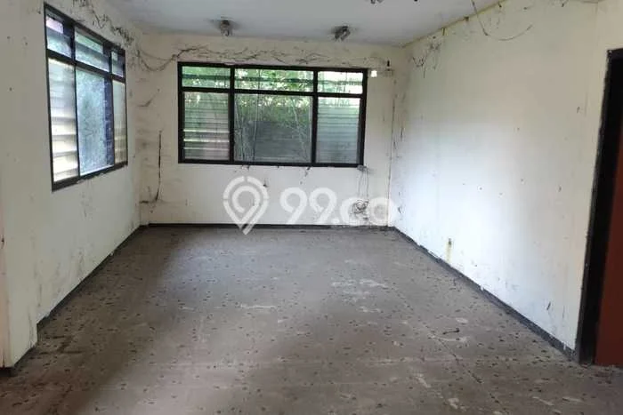 Area Ramai! Gudang Dijual di Driyorejo untuk Bisnis Luas Bangunan 1000m2 Area Ramai! Gudang Dijual di Driyorejo untuk Bisnis Luas Bangunan 1000m2