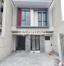 Rumah Elit Modern Siap Huni di Darmo permai Surabaya Rumah Elit Modern Siap Huni di Darmo permai Surabaya