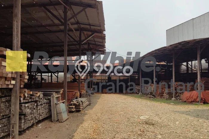 Gudang Dijual di Prime Area Jakarta Timur Luas 100m2 Gudang Dijual di Prime Area Jakarta Timur Luas 100m2