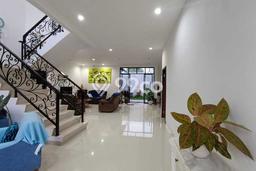 Rumah Minimalis 4 Kamar LT 200m2 di Sentul City Rumah Minimalis 4 Kamar LT 200m2 di Sentul City