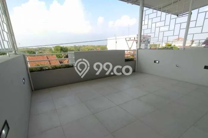 AREA BISNIS! Ruko Kawasan Majalengka Kota, Luas 216m², Mainroad, Ramai AREA BISNIS! Ruko Kawasan Majalengka Kota, Luas 216m², Mainroad, Ramai