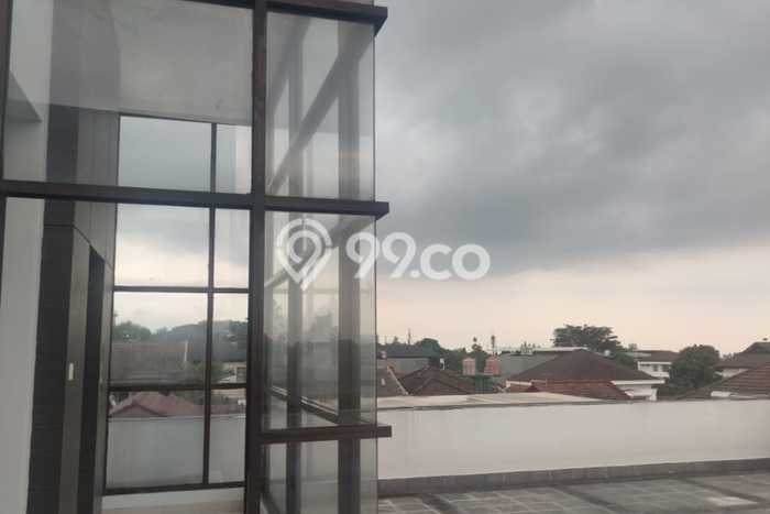 Rumah Luxury Modern Siap Huni di Setra Sari Bandung Rumah Luxury Modern Siap Huni di Setra Sari Bandung