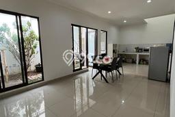 Disewakan! Rumah 3 Kamar Tidur &
3 Kamar Mandi di Summarecon Bandung, Bandung Disewakan! Rumah 3 Kamar Tidur &
3 Kamar Mandi di Summarecon Bandung, Bandung