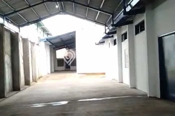 Disewakan Gudang di Kawasan Ramai Caringin Luas 700m2 Disewakan Gudang di Kawasan Ramai Caringin Luas 700m2