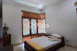 Rumah Luxury Modern Tanpa Renovasi di Sektor 9-Bintaro Tangerang Selatan Rumah Luxury Modern Tanpa Renovasi di Sektor 9-Bintaro Tangerang Selatan