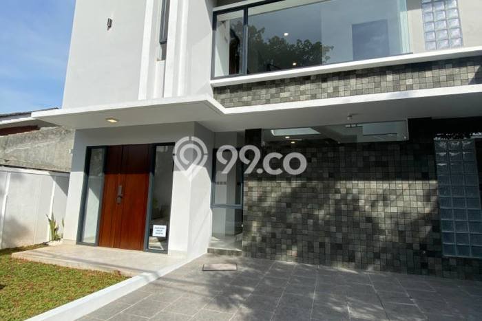 Dijual Rumah Mewah Exclusive di BSD, Tangerang Selatan Dijual Rumah Mewah Exclusive di BSD, Tangerang Selatan
