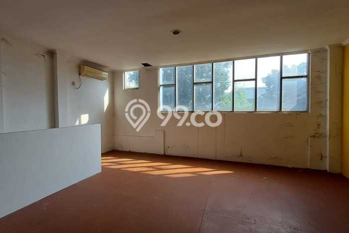 Gudang Dijual Lokasi Stratagis di BSD Tangerang Selatan Cocok untuk Bisnis Gudang Dijual Lokasi Stratagis di BSD Tangerang Selatan Cocok untuk Bisnis