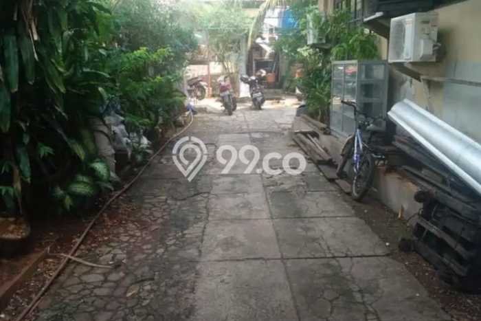 Ruko Dijual Lokasi Emas di Kebayoran Lama Luas 1000m2 Ruko Dijual Lokasi Emas di Kebayoran Lama Luas 1000m2