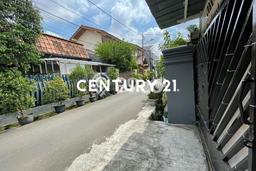 Rumah Elit LB 300m2 Siap Huni Desain Elegan di Pisangan Lama, Jakarta Timur Rumah Elit LB 300m2 Siap Huni Desain Elegan di Pisangan Lama, Jakarta Timur