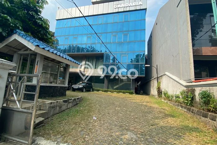 Kantor Dijual di Prime Area Jakarta Selatan Luas 1600m2 Kantor Dijual di Prime Area Jakarta Selatan Luas 1600m2