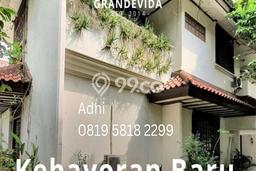 Siap Huni Rumah Mewah 7 Kamar di Kebayoran Baru Dekat ke Mana Pun Siap Huni Rumah Mewah 7 Kamar di Kebayoran Baru Dekat ke Mana Pun