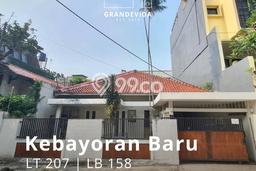 Ready to Use! Luxury House LT 207m2 Desain Modern di Pakubuwono Ready to Use! Luxury House LT 207m2 Desain Modern di Pakubuwono