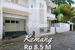 Rumah Elit Modern Tanpa Renovasi di Kemang Jakarta Selatan Rumah Elit Modern Tanpa Renovasi di Kemang Jakarta Selatan