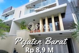 Rumah Elit Modern Siap Huni di Pejaten Jakarta Selatan Rumah Elit Modern Siap Huni di Pejaten Jakarta Selatan
