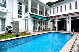 Siap Huni Hunian Elit 5 Kamar di Jagakarsa Dekat ke Mana Pun Siap Huni Hunian Elit 5 Kamar di Jagakarsa Dekat ke Mana Pun