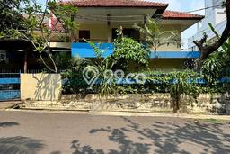 Rumah Budget Terbaik Dijual Area Kebayoran Baru LT 410m2 Rumah Budget Terbaik Dijual Area Kebayoran Baru LT 410m2