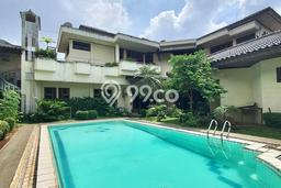 For Sale! Luxury House LT 1250m2 Desain Modern di Kuningan For Sale! Luxury House LT 1250m2 Desain Modern di Kuningan