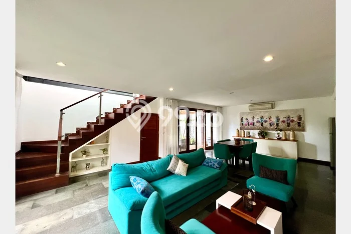 Disewakan! Rumah 2 Kamar Tidur &
2 Kamar Mandi di Canggu, Badung Disewakan! Rumah 2 Kamar Tidur &
2 Kamar Mandi di Canggu, Badung