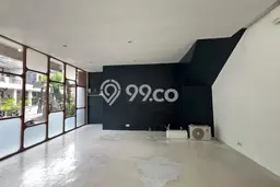 Disewakan Ruko di Kawasan Ramai Canggu Luas 55m2 Disewakan Ruko di Kawasan Ramai Canggu Luas 55m2
