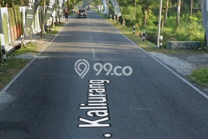 Rumah Strategis di Pakem, Sleman, LT 2401m2m² Bangunan 700m2m² - HARGA NEGO! Rumah Strategis di Pakem, Sleman, LT 2401m2m² Bangunan 700m2m² - HARGA NEGO!