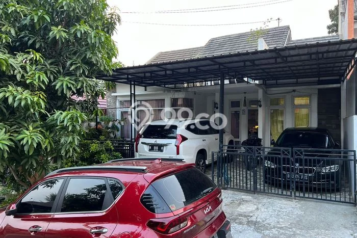 Dijual Cepat Rumah Favorit Siap Huni LB 140m2 di Ngaliyan, Semarang Dijual Cepat Rumah Favorit Siap Huni LB 140m2 di Ngaliyan, Semarang