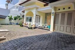 Rumah Luxury Modern Siap Huni di Sompok Semarang Rumah Luxury Modern Siap Huni di Sompok Semarang