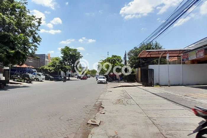 Tanah Disewakan Lokasi Semarang Seluas 499m2 Strategis dan Aman Tanah Disewakan Lokasi Semarang Seluas 499m2 Strategis dan Aman