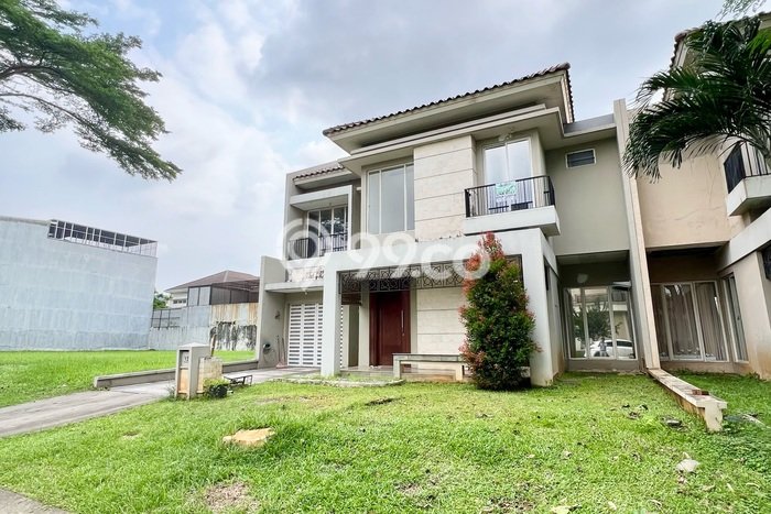 Jarang Ada! Rumah Kontrakan 4 Kamar Bagus Siap Huni Alam Sutera Jarang Ada! Rumah Kontrakan 4 Kamar Bagus Siap Huni Alam Sutera